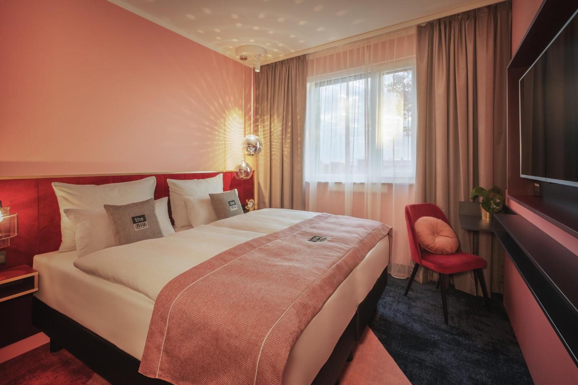 - The Niu, Loco North By Ihg Hotel Monachium