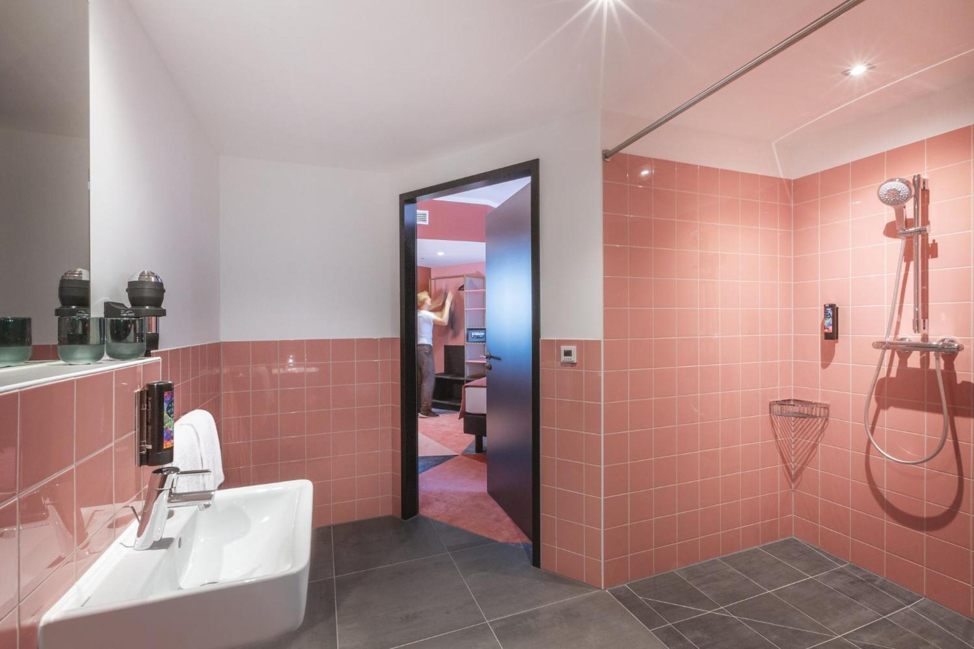 Hotel - The Niu, Loco North By Ihg